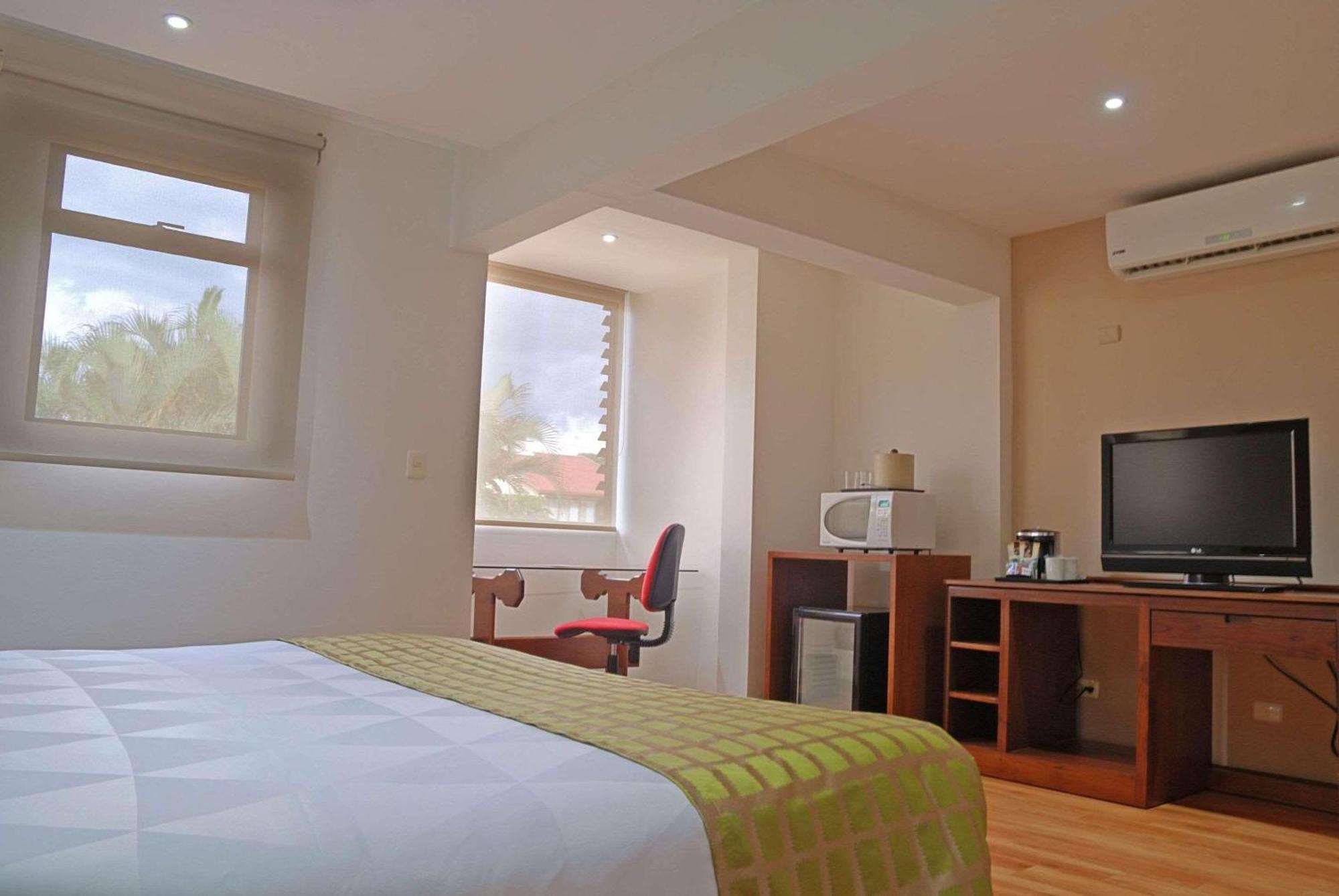 Country Inn & Suites By Radisson, San Jose Aeropuerto, Costa Rica Eksteriør bilde