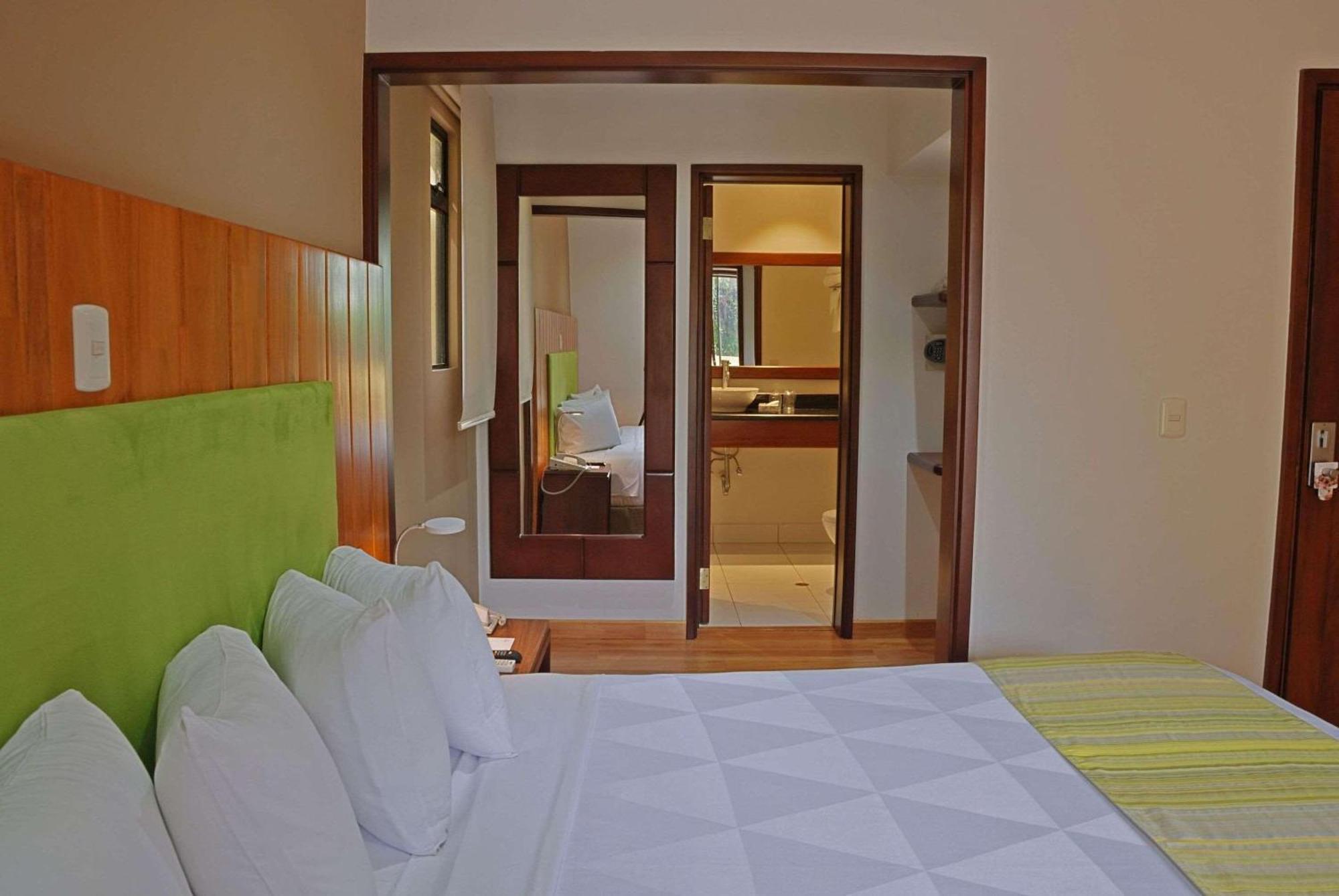 Country Inn & Suites By Radisson, San Jose Aeropuerto, Costa Rica Eksteriør bilde