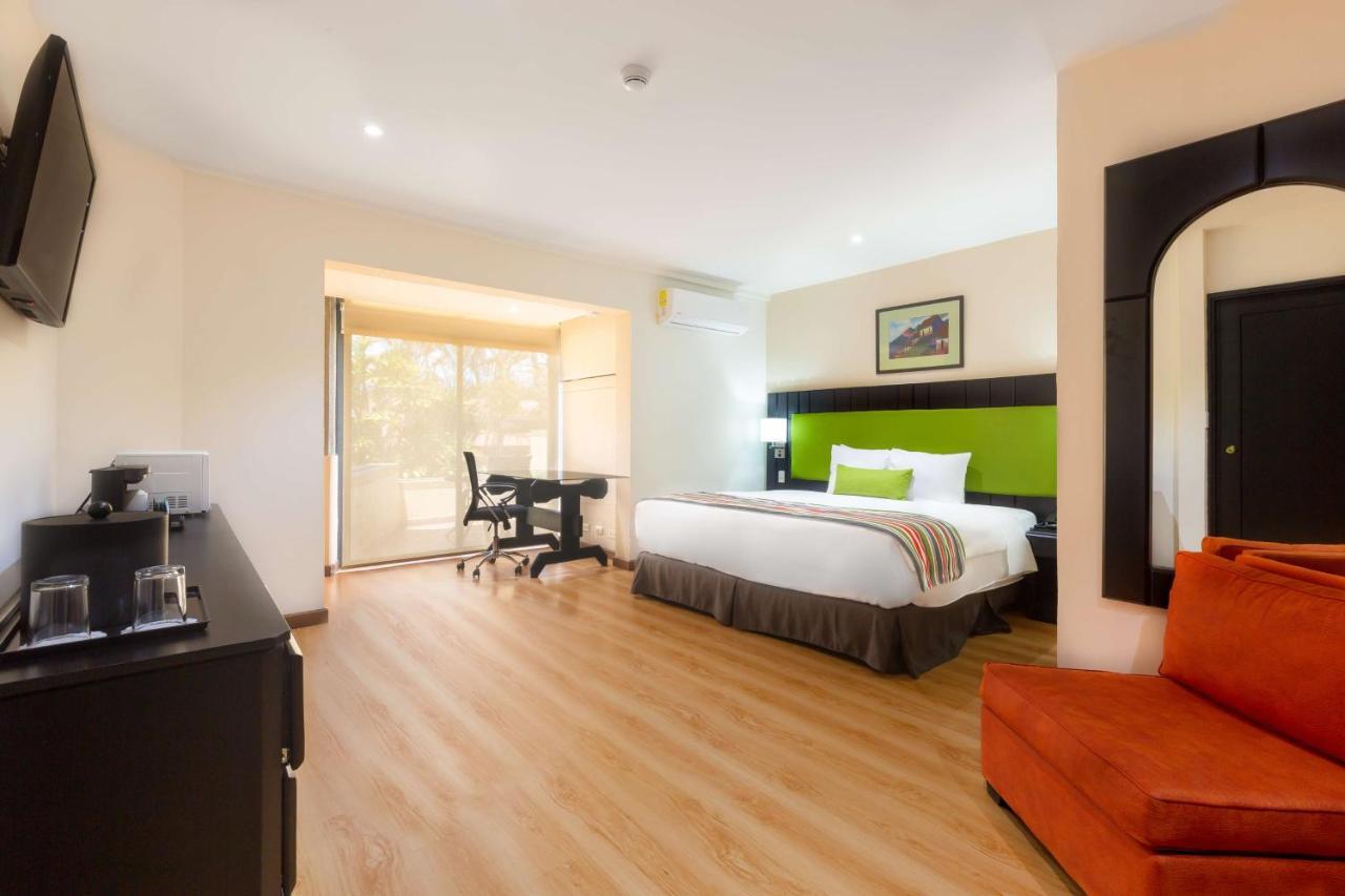 Country Inn & Suites By Radisson, San Jose Aeropuerto, Costa Rica Eksteriør bilde